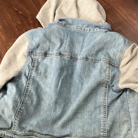 Tucker+Tate Kids Hooded Jean Jacket - Picture 4 of 4